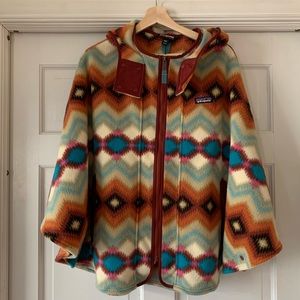 Patagonia poncho. New!